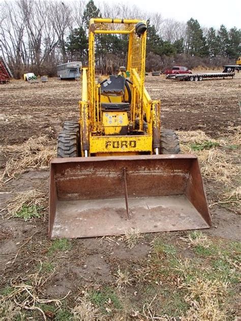 cl40 skid steer cylinder|ford cl40 skid steer parts.